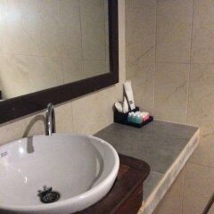 Отель Boutique Village Hotel Таиланд, Ао Нанг - отзывы, цены и фото номеров - забронировать отель Boutique Village Hotel онлайн ванная