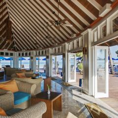 Отель Olhuveli Beach And Spa Resort интерьер отеля