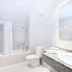 Universal Hotel Aquamarin ванная