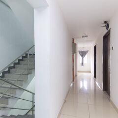 Отель OYO 280 Hotel Dragon Inn Малайзия, Куала-Лумпур - отзывы, цены и фото номеров - забронировать отель OYO 280 Hotel Dragon Inn онлайн интерьер отеля фото 3