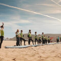 Aktion Ericeira Surf Hostel спортивное сооружение