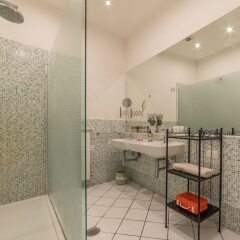 Апартаменты Torre Argentina Charming Apartment ванная