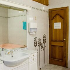 Отель Меблированные комнаты Версаль на Кутузовском Москва ванная фото 2