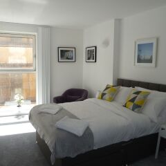 Апартаменты Approved Apartments Skyline Manchester комната для гостей фото 3