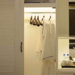Alagon City Hotel & Spa сейф в номере