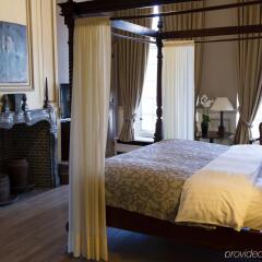 Отель De Tuilerieën - Small Luxury Hotels of the World Бельгия, Брюгге - отзывы, цены и фото номеров - забронировать отель De Tuilerieën - Small Luxury Hotels of the World онлайн комната для гостей фото 5