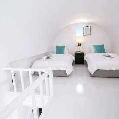 Отель Apanomeria Boutique Resident Греция, Остров Санторини - отзывы, цены и фото номеров - забронировать отель Apanomeria Boutique Resident онлайн комната для гостей фото 2