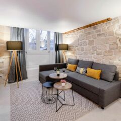 Отель Spacious and Charming Flat on île de la Cité Франция, Париж - отзывы, цены и фото номеров - забронировать отель Spacious and Charming Flat on île de la Cité онлайн комната для гостей фото 4
