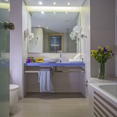Отель Novus City Hotel Греция, Афины - отзывы, цены и фото номеров - забронировать отель Novus City Hotel онлайн ванная фото 2