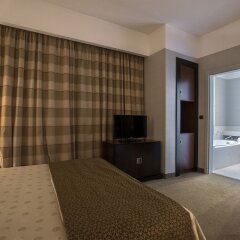 Отель FlyOn Hotel & Conference Center Италия, Болонья - 2 отзыва об отеле, цены и фото номеров - забронировать отель FlyOn Hotel & Conference Center онлайн комната для гостей фото 3