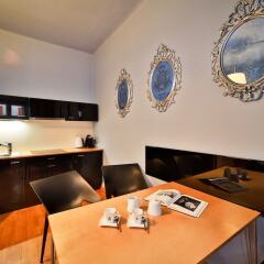 Апартаменты Prague Castle Questenberk Apartments в номере фото 2