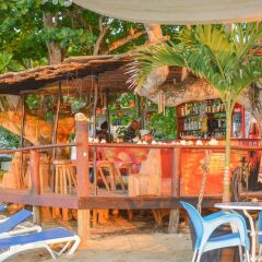 Отель Kaz Kreol Beach Lodge & Wellness Retreat бассейн фото 2