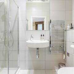 Отель Stylish 3 Bed 3 bath in Kens High St Лондон ванная фото 2