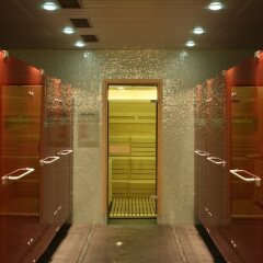 Hotel Gozsdu Court сауна