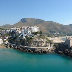 Отель Mezzabrino Vista Castello Итри пляж