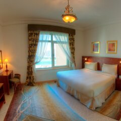 Отель Royal Club at Palm Jumeirah ОАЭ, Дубай - 5 отзывов об отеле, цены и фото номеров - забронировать отель Royal Club at Palm Jumeirah онлайн