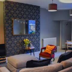 Отель Bright 2 Bedroom Garden Flat in the Heart of Hove интерьер отеля