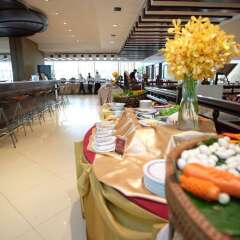Отель Zenith Sukhumvit Бангкок фото 3