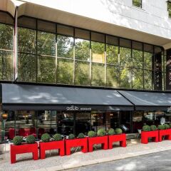 Отель Sofitel Lisbon Liberdade Португалия, Лиссабон - 2 отзыва об отеле, цены и фото номеров - забронировать отель Sofitel Lisbon Liberdade онлайн бассейн