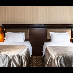 Atropat Hotel сейф в номере