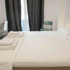 Отель Athens Luxurious Suite Syntagma Square 3 Афины комната для гостей фото 5