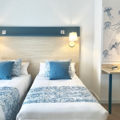 Отель Salou Beach by Pierre & Vacances Испания, Салоу - отзывы, цены и фото номеров - забронировать отель Salou Beach by Pierre & Vacances онлайн комната для гостей фото 3