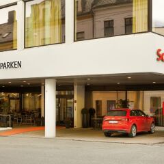 Отель Scandic Parken парковка