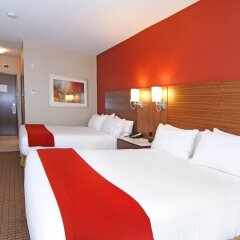 Отель Holiday Inn Express & Suites Calgary NW - University Area, an IHG Hotel Канада, Калгари - отзывы, цены и фото номеров - забронировать отель Holiday Inn Express & Suites Calgary NW - University Area, an IHG Hotel онлайн комната для гостей фото 3