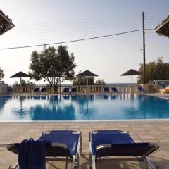 Kamari Beach Hotel - All Inclusive бассейн