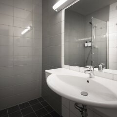 Отель Scandic Kokstad Норвегия, Берген - отзывы, цены и фото номеров - забронировать отель Scandic Kokstad онлайн ванная