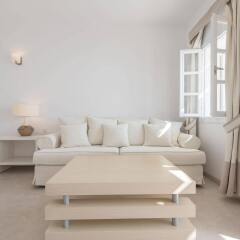 Отель Santorini Secret Suites & Spa комната для гостей фото 10