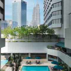 Отель DoubleTree By Hilton Kuala Lumpur Малайзия, Куала-Лумпур - 3 отзыва об отеле, цены и фото номеров - забронировать отель DoubleTree By Hilton Kuala Lumpur онлайн парковка