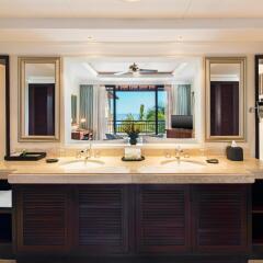 Отель The Westin Mauritius Turtle Bay Resort and Spa ванная