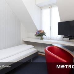 Отель Easy Hotel Metropole by Kreuz Швейцария, Берн - 3 отзыва об отеле, цены и фото номеров - забронировать отель Easy Hotel Metropole by Kreuz онлайн комната для гостей фото 5