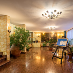 Park Hotel Blanc et Noir интерьер отеля фото 3