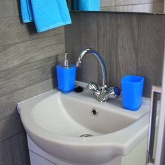 Seventh Sea in Limassol, Cyprus from 179$, photos, reviews - zenhotels.com bathroom photo 2