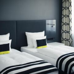 Отель Vienna House Andel´s Berlin комната для гостей