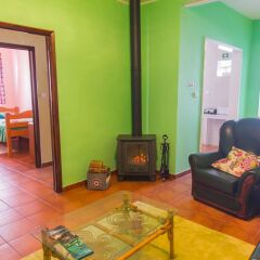 Отель House With 3 Bedrooms in Boavista, With Wonderful Mountain View and Wi Португалия, Понта-Делгада - отзывы, цены и фото номеров - забронировать отель House With 3 Bedrooms in Boavista, With Wonderful Mountain View and Wi онлайн комната для гостей