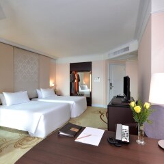 Отель Miracle Grand Convention Бангкок в номере фото 2