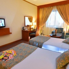 Landmark Summit Hotel удобства в номере