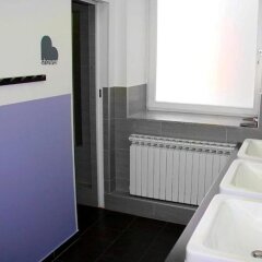 Whole Wide World Hostel in Zagreb, Croatia from 67$, photos, reviews - zenhotels.com bathroom