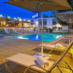 Отель Novotel Genève Aéroport France Франция, Ферней-Вольтер - отзывы, цены и фото номеров - забронировать отель Novotel Genève Aéroport France онлайн бассейн фото 2