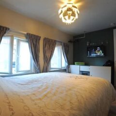 Отель Holidayhome Bruges @ Home комната для гостей фото 3