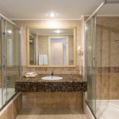 Paloma Grida Resort & Spa Турция, Белек - 8 отзывов об отеле, цены и фото номеров - забронировать отель Paloma Grida Resort & Spa - All Inclusive онлайн ванная фото 2