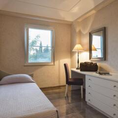 Отель Collina Degli Ulivi B&B Итри комната для гостей фото 2