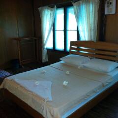 Отель Koh Tao Beachside Resort Таиланд, Остров Тау - отзывы, цены и фото номеров - забронировать отель Koh Tao Beachside Resort онлайн комната для гостей