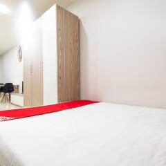 Апартаменты OYO 103 Airport Family Apartment комната для гостей фото 2
