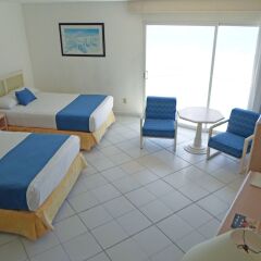 Отель Calinda Beach Acapulco комната для гостей фото 2