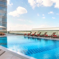 Отель Pearl Rotana Capital Centre бассейн фото 3