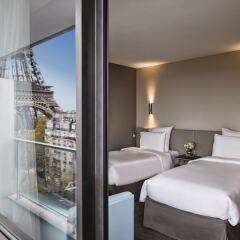 Отель Pullman Paris Tour Eiffel комната для гостей фото 3